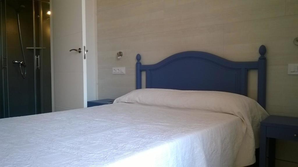 Hostal Paris Ciutadella Ciutadella  Zimmer foto